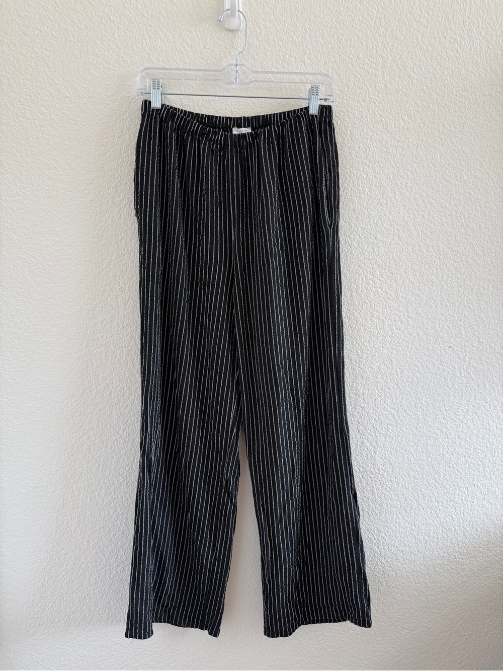 Black with White Wide-Leg Linen Pants with Pockets